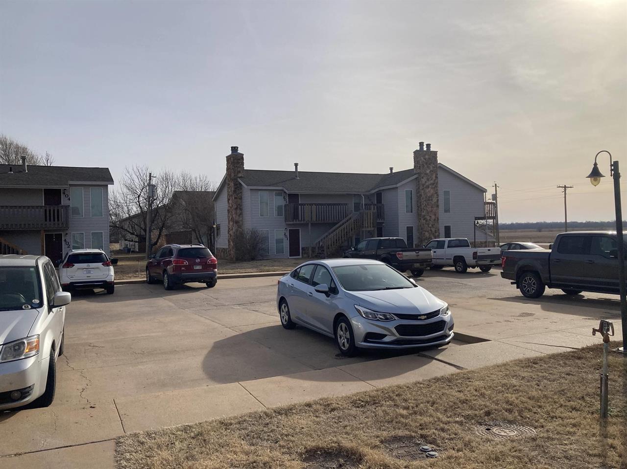 For Sale: 500  Curry Ln, Medicine Lodge KS